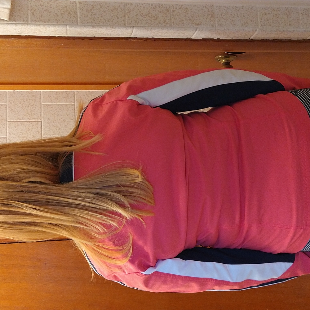 SJB active this coat is seriously adorable it's like a melon color - Picture 3 of 3